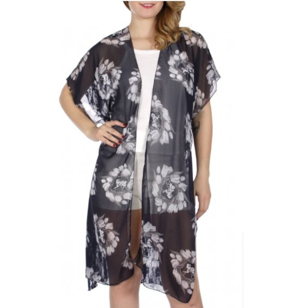 Floral Back Lace Shawl Ruana